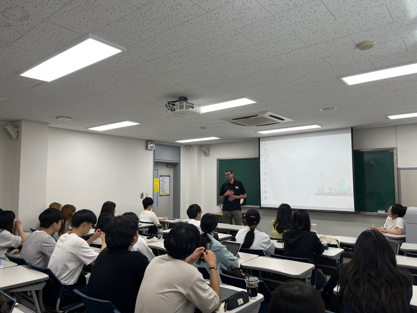 동물보건복지학과 와일드웰페어 소속인사 비교과교육 2번째 파일 - 자세한 내용은 본문 참조