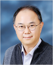 ﻿제약공학과 학과장 최성업 사진